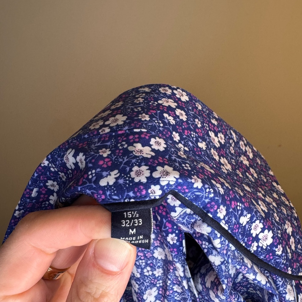 Tommy Hilfiger TH Flex Supima Slim Fit Stretch Navy Floral Button-Down Shirt - Picture 6 of 7